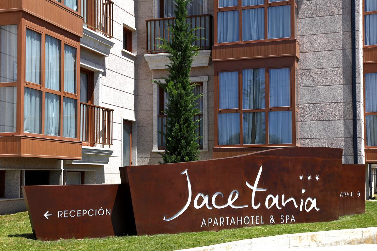 Apartahotel & Spa Jacetania Jaca Exterior photo